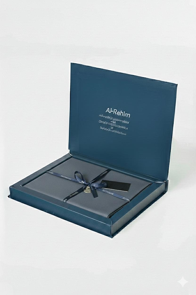 Men's Unstitched  Suit - Image 2