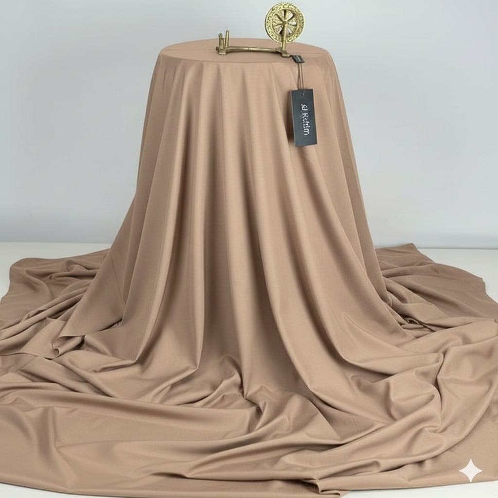 Men's Unstitched  Suit - Image 2